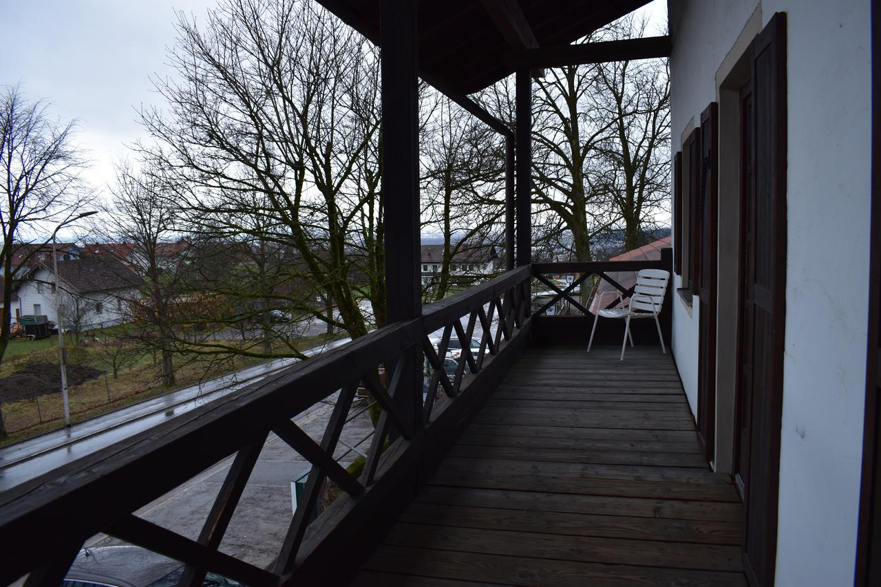 Hotel Beim Krahwirt Deggendorf Exterior foto